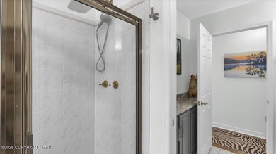 *** Active with contract backup offers only *** PRICE - photo 26