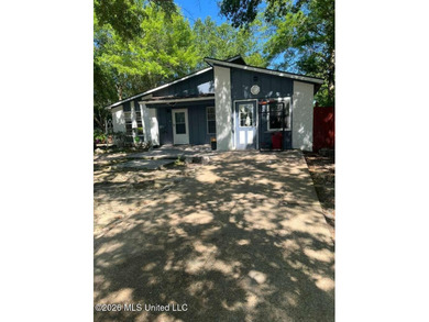 916 E Birch Dr in Gulfport offers the opportunity to create - photo 30