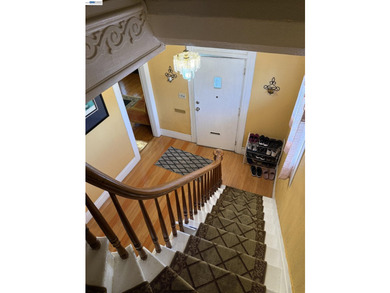 Timeless Victorian charm meets modern-day convenience in this - photo 31