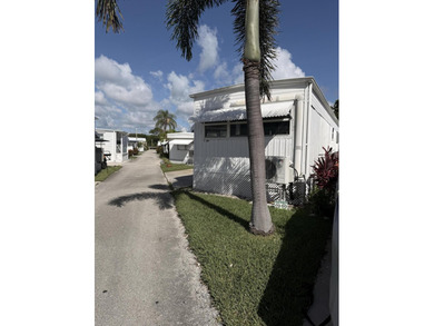 Oceanfront Living in Briny Breezes! Embrace the ultimate - photo 11