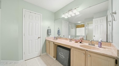 Welcome to 10925 Whitworth Court - a beautifully updated - photo 19
