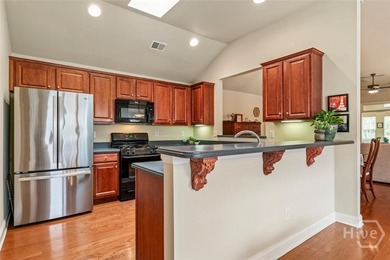 Recently enhanced with a beautifully updated owner's suite - photo 24