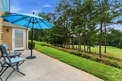Recently enhanced with a beautifully updated owner's suite - photo 32