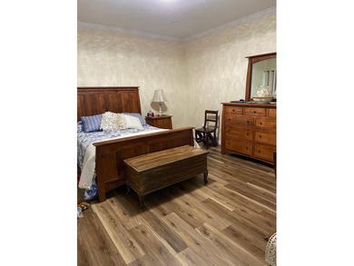 Like new; cute two bedroom home designed and built three years - photo 7