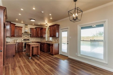 Set in Kings Crossing, one of the area's most sought after - photo 12