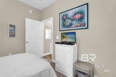 Enjoy a LOW-MAINTENANCE coastal lifestyle in a CHARMING - photo 19