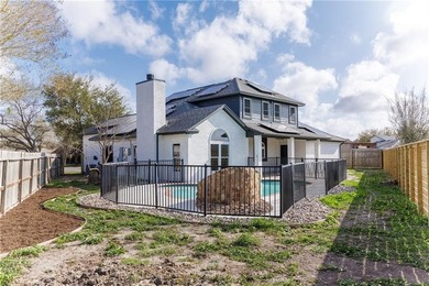 Set in Kings Crossing, one of the area's most sought after - photo 29
