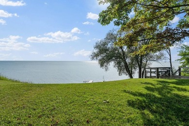 Year-round Lake Winnebago cottage with 70' of frontage on a 0 - photo 31