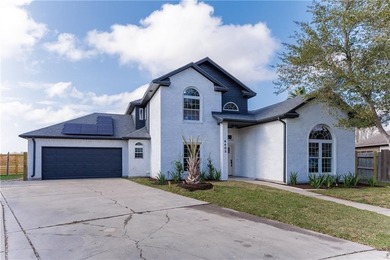 Set in Kings Crossing, one of the area's most sought after - photo 35