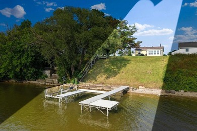 Year-round Lake Winnebago cottage with 70' of frontage on a 0 - photo 36
