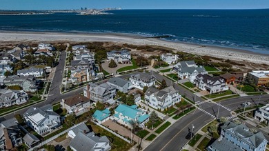 Spanning over 3,600 sqft, 407 E Atlantic Blvd offers 4 bedrooms - photo 43