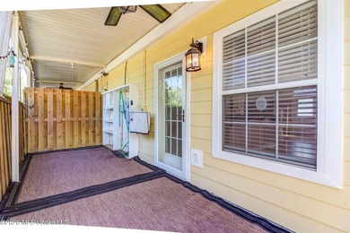 Charming 2-Story Townhouse WITH A NEW ROOF! This lovely - photo 4
