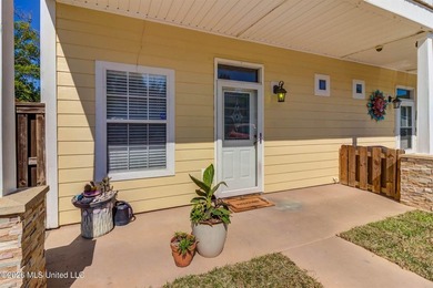 Charming 2-Story Townhouse WITH A NEW ROOF! This lovely - photo 5