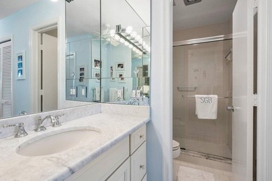 Discover the charm of this inviting 3-bedroom, 2-bathroom home - photo 24