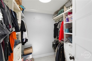 Rare find in Georgetown: over 2,000 sq ft of single-level living - photo 34