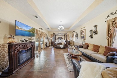 Welcome to a rare opportunity to own a beautifully appointed - photo 39