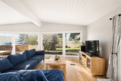 Welcome to 2853 Lower Glenrosa Road Rancher Living Meets - photo 5