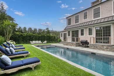 Introducing a brand-new luxury residence with close proximity to - photo 2