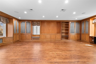 Welcome to 2 Hickory Hill, a classic expanded cape ideally - photo 10