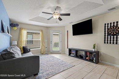 Welcome to this exceptional 4-bedroom, 3.5-bathroom - photo 11