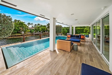 Miami Shores luxury waterfront home with 100-ft of protected - photo 20