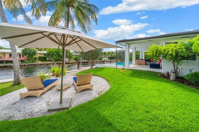 Miami Shores luxury waterfront home with 100-ft of protected - photo 22