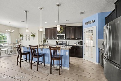 Welcome to this exceptional 4-bedroom, 3.5-bathroom - photo 22