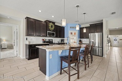 Welcome to this exceptional 4-bedroom, 3.5-bathroom - photo 23