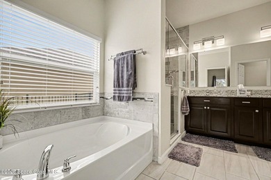 Welcome to this exceptional 4-bedroom, 3.5-bathroom - photo 26