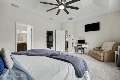 Welcome to this exceptional 4-bedroom, 3.5-bathroom - photo 46