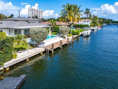 Miami Shores luxury waterfront home with 100-ft of protected - photo 59