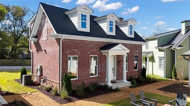 Lake Freeman Home For Sale in Senoia Georgia