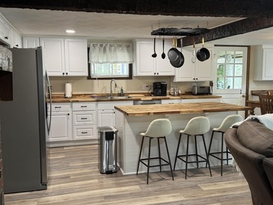 This Lake Winnipesaukee Access Home is waiting for you! The - photo 9