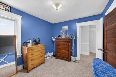 Welcome to this spacious 4-bedroom, 2-bath colonial offering - photo 22
