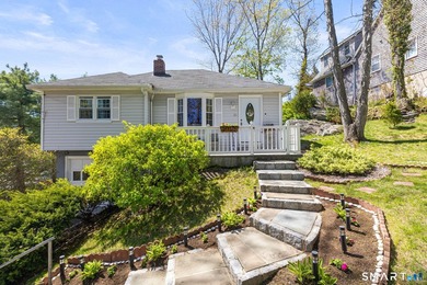 Updated Home in Prime Norwalk Location! This beautifully - photo 28