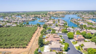 Located on a quiet cul-de-sac in the prestigious Quail Lake - photo 51