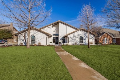 Lake Grapevine Home For Sale in Trophy Club Texas