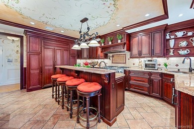 Experience ultra-luxurious living in one of New York's most - photo 14