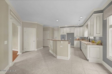 Welcome to this perfectly situated 3-bedroom, 3-bath Pembroke of - photo 19