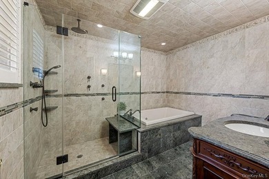 Experience ultra-luxurious living in one of New York's most - photo 19