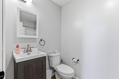 Welcome to 925 Highview Loop SE, a beautiful, 3 bed 2 bath 2 car - photo 20
