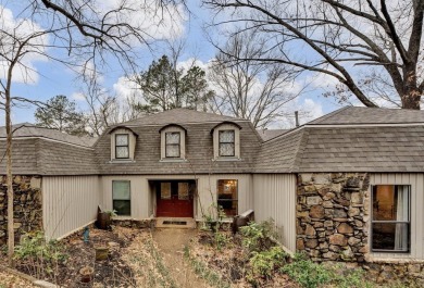 Lake Home For Sale in Memphis, Tennessee
