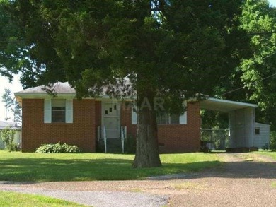 2 bd 1ba brick home (865 sq ft) nestled upon 10.67 wooded acres - photo 3