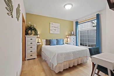 Welcome to easy, single-level living in this beautifully updated - photo 13