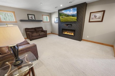 Private 10-acre country property featuring a 4 bed, 4 bath home - photo 18