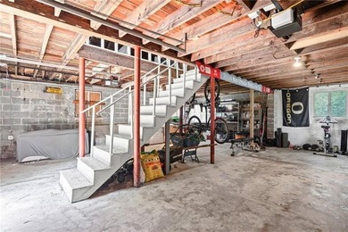 New Price Improvement!!! This East Lake Terrace property - photo 22