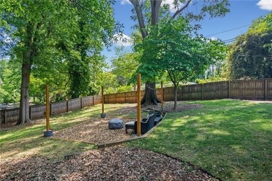 New Price Improvement!!! This East Lake Terrace property - photo 24