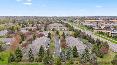Welcome to easy, single-level living in this beautifully updated - photo 24