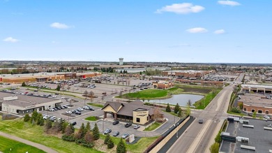 Welcome to easy, single-level living in this beautifully updated - photo 29