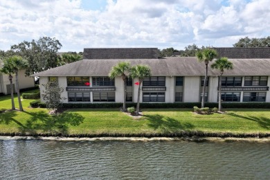 Lake Condo For Sale in Vero Beach, Florida